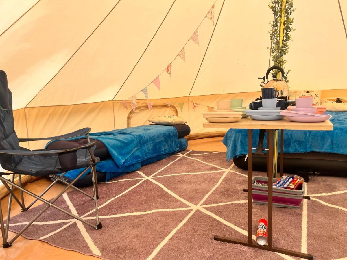 Отель Syds Corner Bell Tent Сейнт-Джаст Экстерьер фото